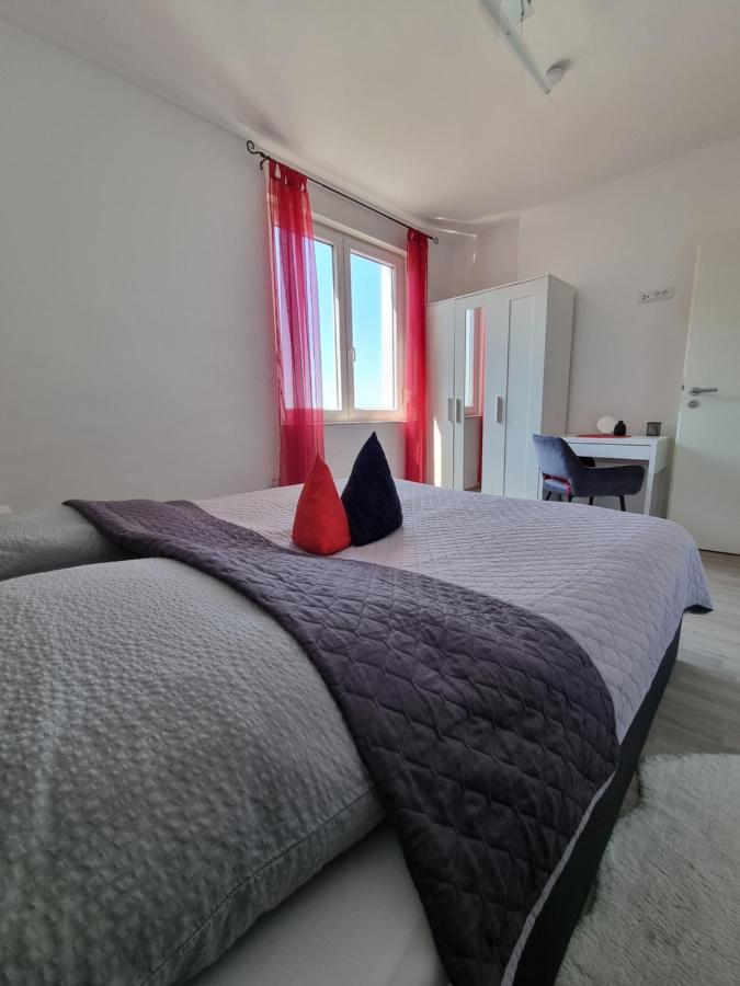 Apartment Mara Senj  Eksteriør bilde